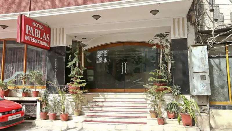 Hotel Pablas International, New Delhi, Near Metro Exterior photo